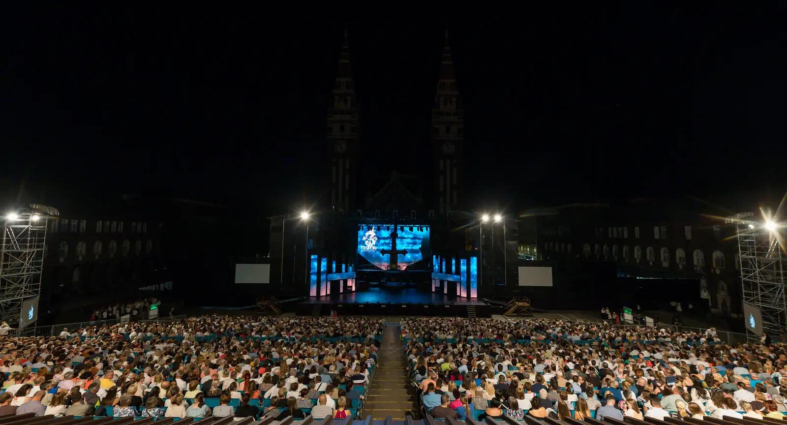 Elővásárlási lehetőséggel tér vissza A 3 testőr!